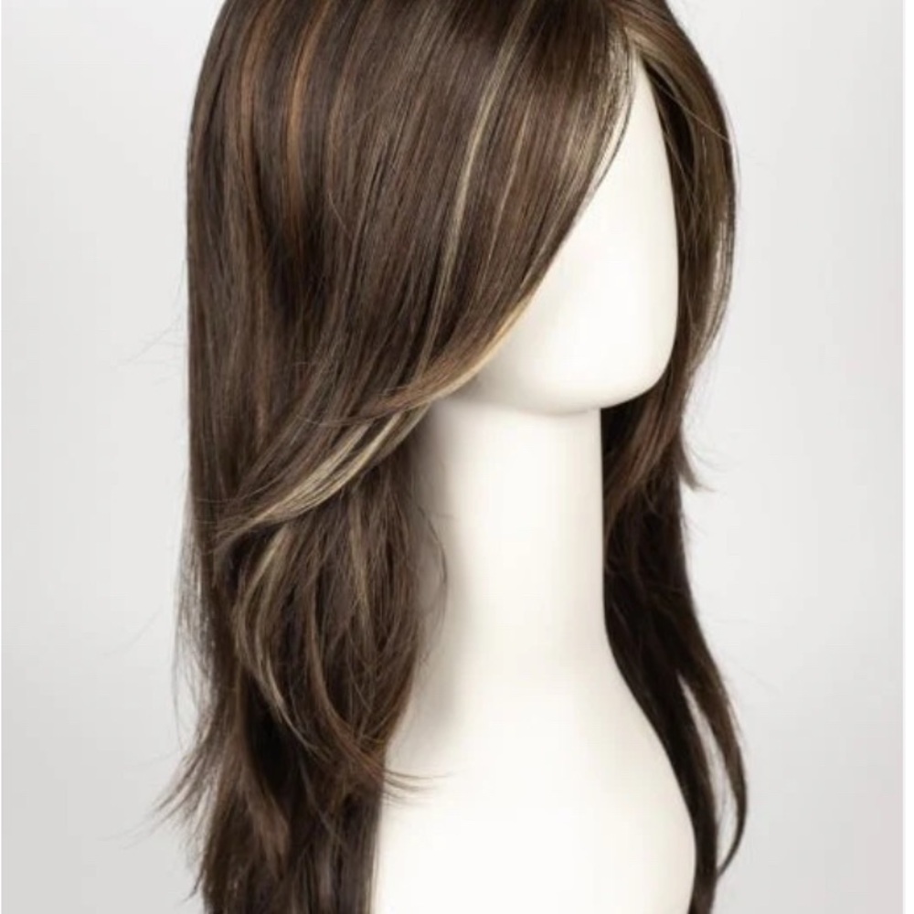 Elegant Brown Women's Wig